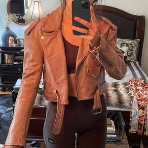 ASOS cream genuine leather cropped jacket 🍦